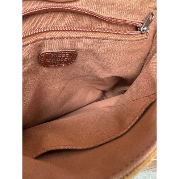 Most Wanted USA Leather yellow Suede Adjustable Strap Crossbody Cross Over Purse - Picture 8 of 8